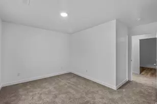 1894 S Queens Gdn Dr, Washington, UT 84780 - Photo 17