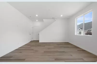 2304 W 1130 Ln N #18, Provo, UT 84601 - Photo 11