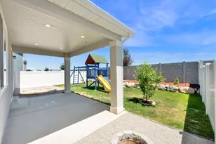 3061 S 2425 W, Syracuse, UT 84075 - Photo 29