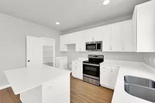 3061 S 2425 W, Syracuse, UT 84075 - Photo 9
