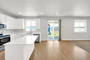 3061 S 2425 W, Syracuse, UT 84075 - Photo 13