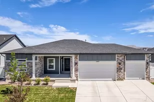 1005 E Antelope Dr, Eagle Mountain, UT 84005 - Photo 1