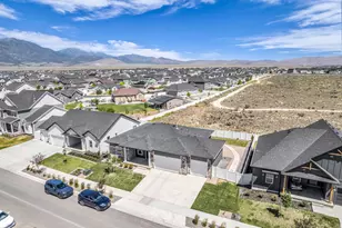 1005 E Antelope Dr, Eagle Mountain, UT 84005 - Photo 39