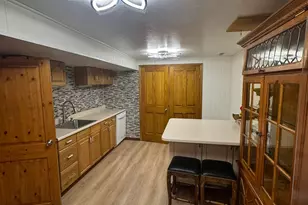 9650 S Buttonwood Dr, Sandy, UT 84092 - Photo 17