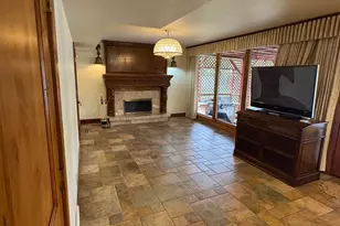 9650 S Buttonwood Dr, Sandy, UT 84092 - Photo 11