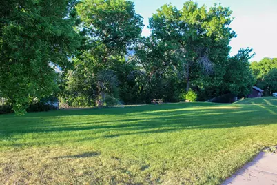 1230 E South Weber Dr, South Weber, UT 84405 - Photo 15
