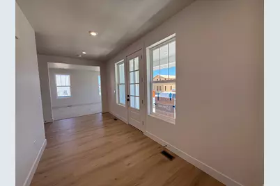 7084 W Bluefin Rd S, South Jordan, UT 84009 - Photo 5