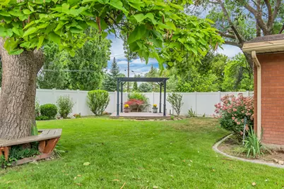 4408 S 500 E, Murray, UT 84107 - Photo 17