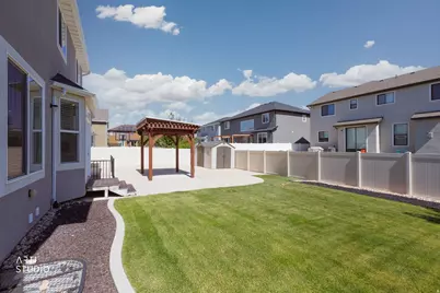 3788 W Tottori Dune Dr, South Jordan, UT 84009 - Photo 39