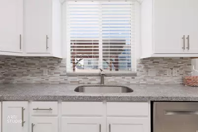 3788 W Tottori Dune Dr, South Jordan, UT 84009 - Photo 17