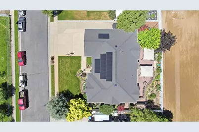 562 W 1400 N, West Bountiful, UT 84087 - Photo 41