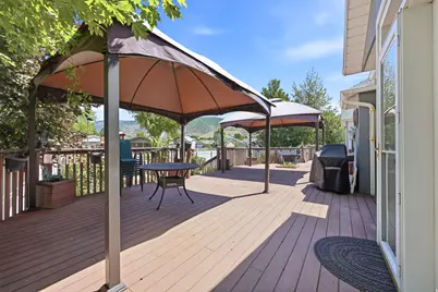 562 W 1400 N, West Bountiful, UT 84087 - Photo 31