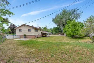 1896 Cliff Pl, Layton, UT 84041 - Photo 33