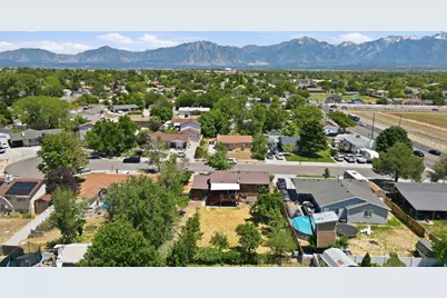 6166 S Cumulus Cir W, Kearns, UT 84118 - Photo 35