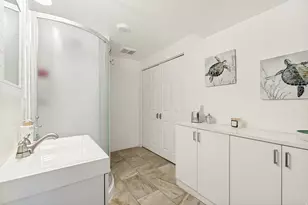 9832 S Falconhurst Dr E, Sandy, UT 84092 - Photo 23