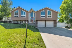 9832 S Falconhurst Dr E, Sandy, UT 84092 - Photo 1