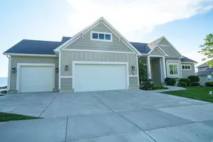 1693 Aspen Dr, Logan, UT 84341 - Photo 5