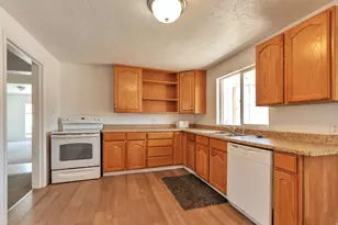 376 N 900 E, American Fork, UT 84003 - Photo 27
