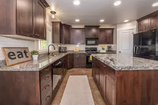 5437 S 3150 W, Roy, UT 84067 - Photo 15