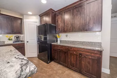 5437 S 3150 W, Roy, UT 84067 - Photo 17
