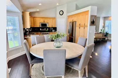 831 W Pages Ln, West Bountiful, UT 84087 - Photo 9