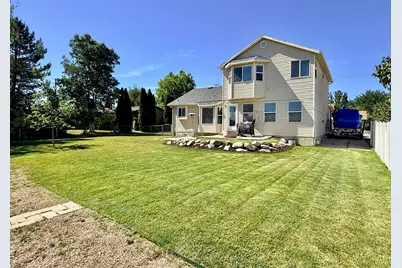 831 W Pages Ln, West Bountiful, UT 84087 - Photo 23