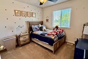 831 W Pages Ln, West Bountiful, UT 84087 - Photo 15