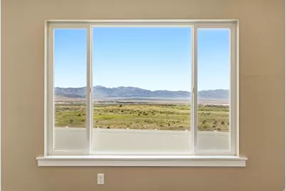 942 S 1050 W, Tooele, UT 84074 - Photo 9