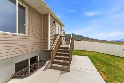 942 S 1050 W, Tooele, UT 84074 - Photo 37