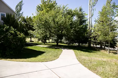 776 E Canyon Rd, Hyde Park, UT 84318 - Photo 49