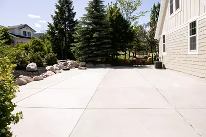 776 E Canyon Rd, Hyde Park, UT 84318 - Photo 77
