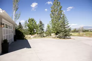 776 E Canyon Rd, Hyde Park, UT 84318 - Photo 75