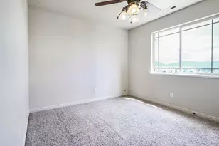 3821 E Rock Creek Rd, Eagle Mountain, UT 84005 - Photo 13