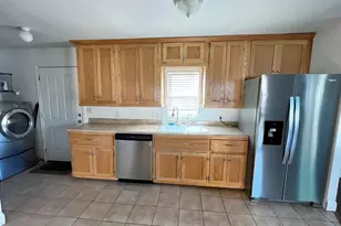 2875 N Hill Field Rd, Layton, UT 84041 - Photo 9