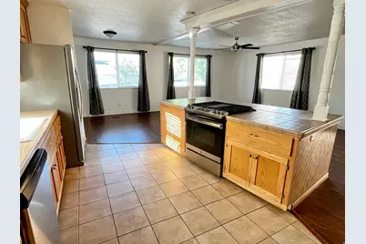 2875 N Hill Field Rd #4, Layton, UT 84041 - Photo 7