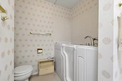 1750 E Crescent View Dr Dr, Sandy, UT 84092 - Photo 13