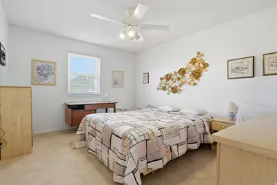 1750 E Crescent View Dr Dr, Sandy, UT 84092 - Photo 9