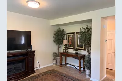 11477 S Open View Ln W, South Jordan, UT 84095 - Photo 9