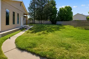 2778 W 1300 N, Clinton, UT 84015 - Photo 25