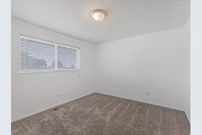 396 W 1130 N, Sunset, UT 84015 - Photo 9