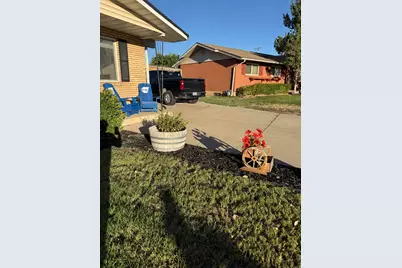 396 W 1130 N, Sunset, UT 84015 - Photo 3
