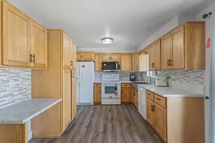 396 W 1130 N, Sunset, UT 84015 - Photo 5
