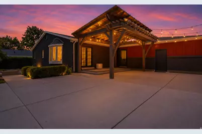 2018 E Twin View Dr S, Millcreek, UT 84109 - Photo 37