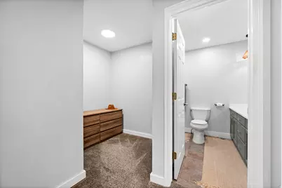 9229 S Jefferson Cv W, Sandy, UT 84070 - Photo 21