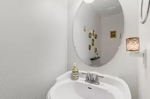 211 W Kestrel Dr, Saratoga Springs, UT 84045 - Photo 15