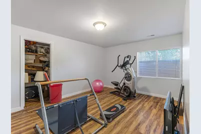 211 W Kestrel Dr, Saratoga Springs, UT 84045 - Photo 23