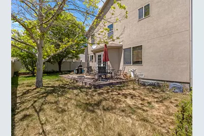 211 W Kestrel Dr, Saratoga Springs, UT 84045 - Photo 27