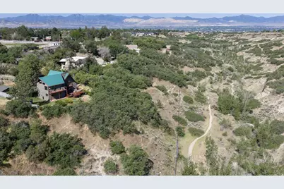 2105 E Dimple Dell Rd, Sandy, UT 84092 - Photo 27