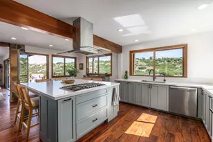 2105 E Dimple Dell Rd, Sandy, UT 84092 - Photo 9