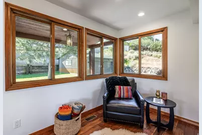2105 E Dimple Dell Rd, Sandy, UT 84092 - Photo 11